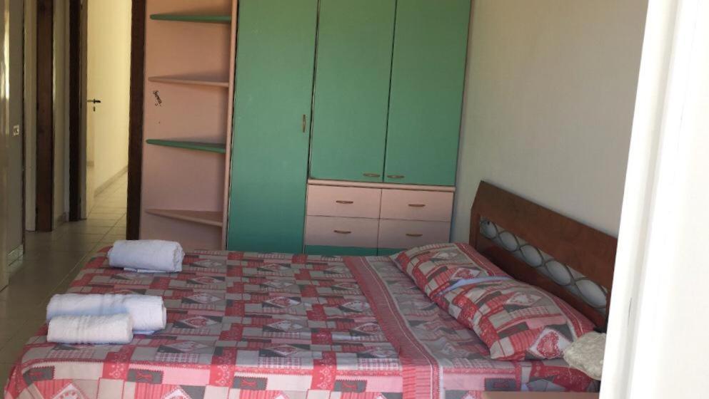 Ferienwohnung Trilocale "Lipari" In Portorosa Torre Forte Exterior foto